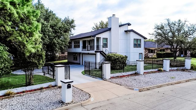 7604 Westwind Drive, Fort Worth, TX 76179