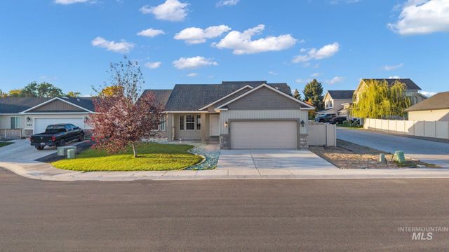 672 Heidi Ave, Twin Falls, ID 83301 property photo