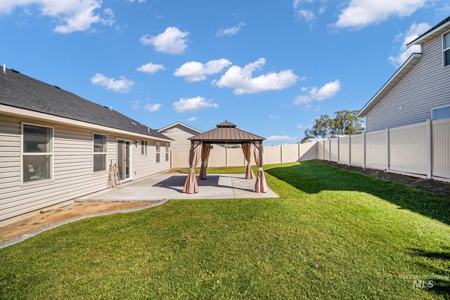 672 Heidi Ave, Twin Falls, ID 83301