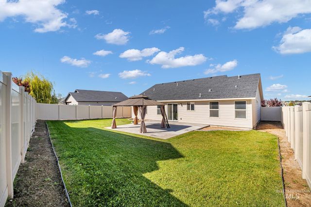 672 Heidi Ave, Twin Falls, ID 83301