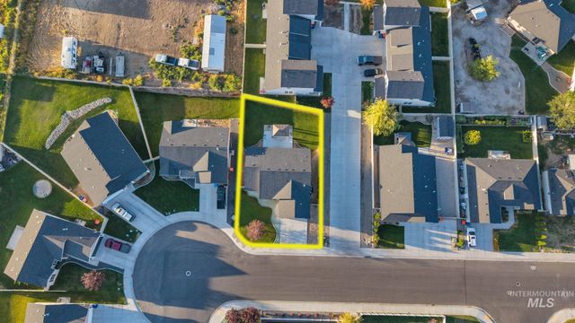 672 Heidi Ave, Twin Falls, ID 83301