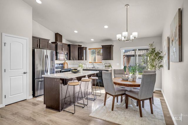672 Heidi Ave, Twin Falls, ID 83301