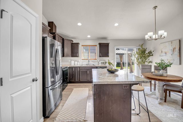 672 Heidi Ave, Twin Falls, ID 83301