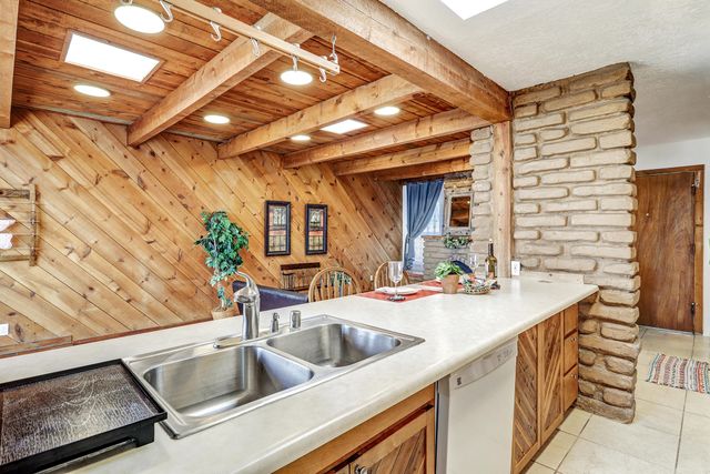 219 Monte Alto Place NE, Albuquerque, NM 87123