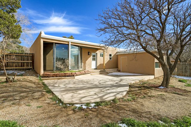 219 Monte Alto Place NE, Albuquerque, NM 87123