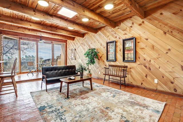 219 Monte Alto Place NE, Albuquerque, NM 87123