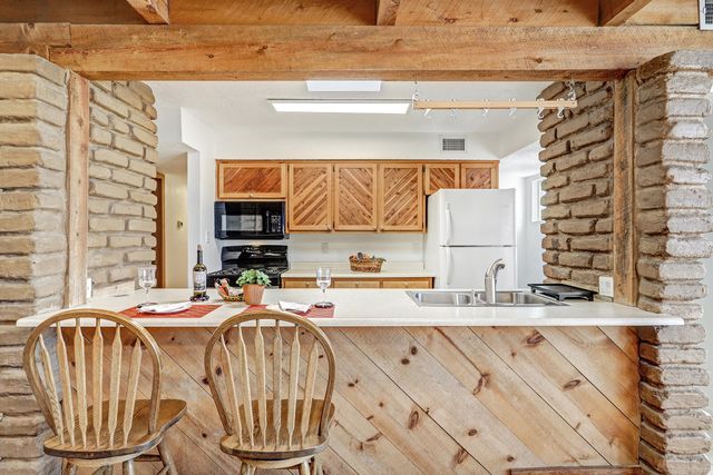 219 Monte Alto Place NE, Albuquerque, NM 87123