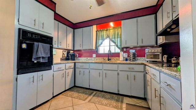 113 Quail Run Drive, Warner Robins, GA 31088