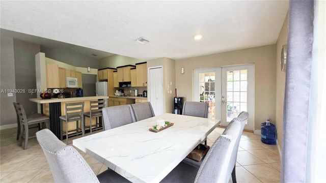 355 N Lindero ST, Clewiston, FL 33440