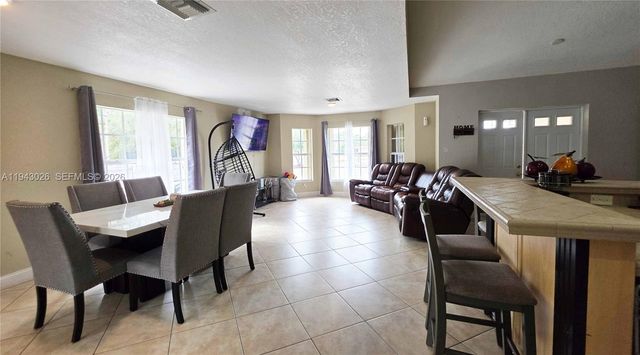 355 N Lindero ST, Clewiston, FL 33440