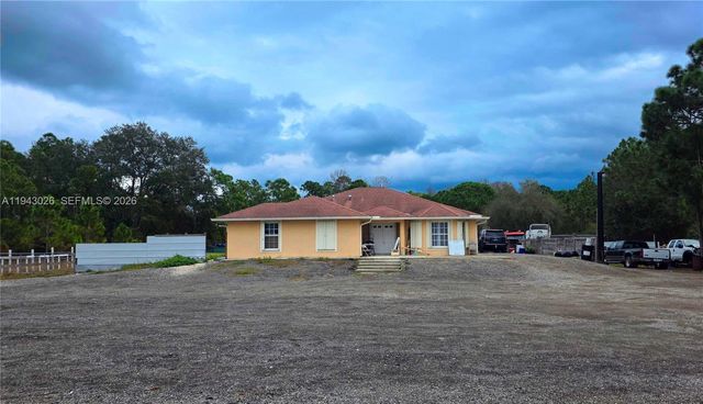 355 N Lindero ST, Clewiston, FL 33440