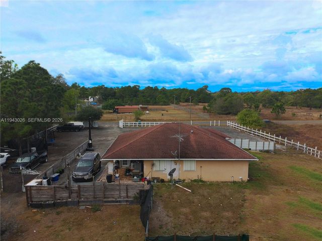 355 N Lindero ST, Clewiston, FL 33440