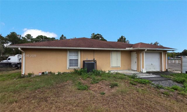 355 N Lindero ST, Clewiston, FL 33440