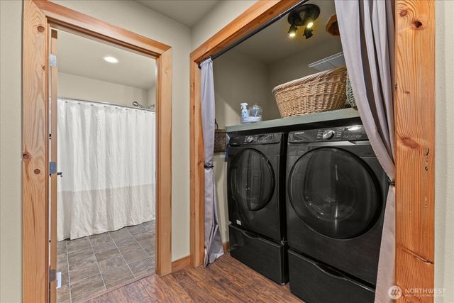 21710 78th Avenue E, Graham, WA 98338