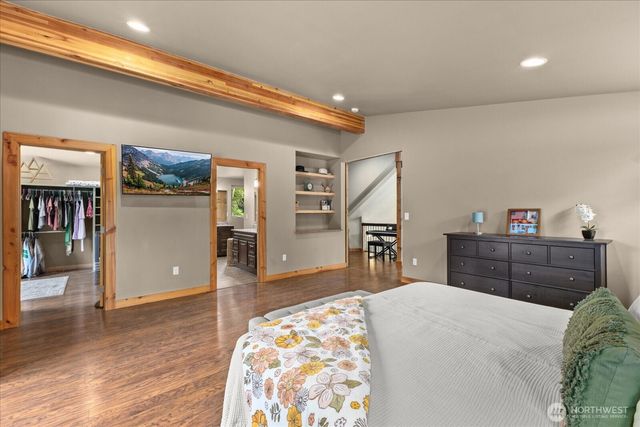 21710 78th Avenue E, Graham, WA 98338
