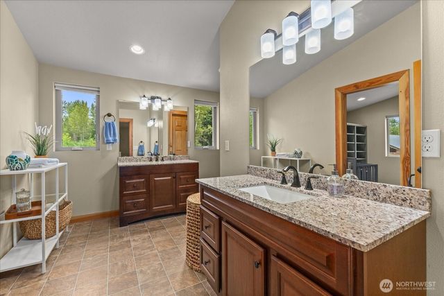 21710 78th Avenue E, Graham, WA 98338