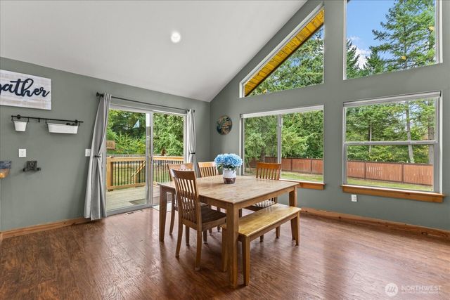 21710 78th Avenue E, Graham, WA 98338