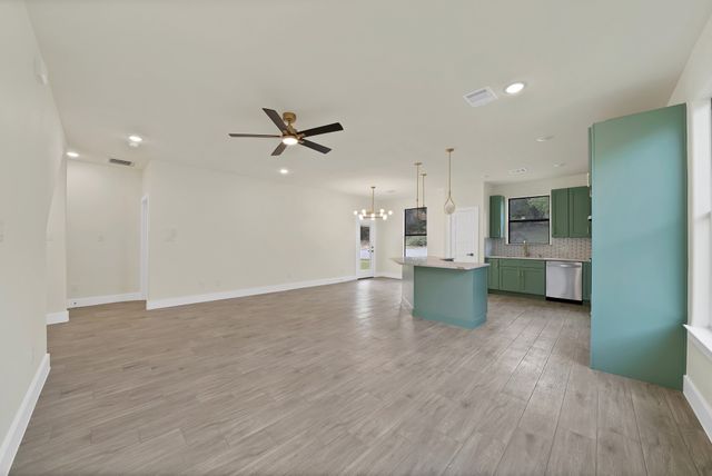 2925 River Ridge Court, Granbury, TX 76048