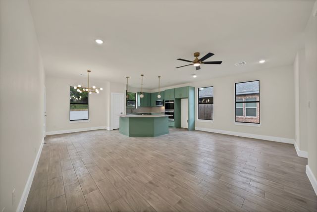 2925 River Ridge Court, Granbury, TX 76048