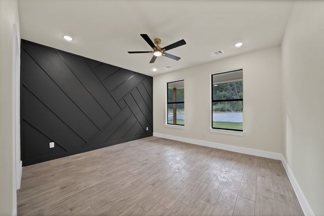 2925 River Ridge Court, Granbury, TX 76048