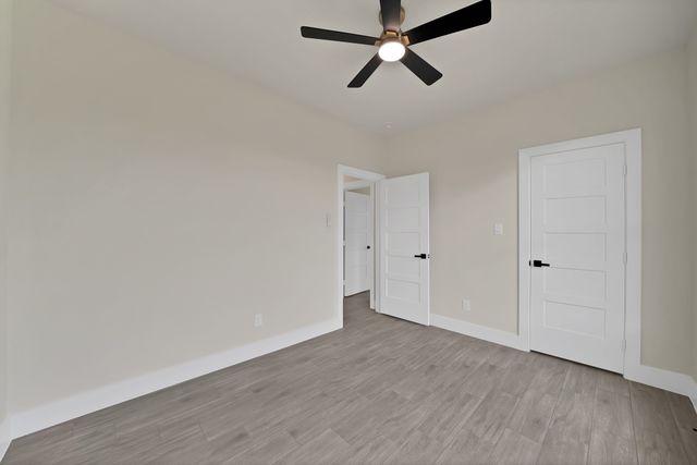 2925 River Ridge Court, Granbury, TX 76048