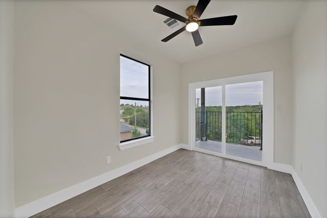 2925 River Ridge Court, Granbury, TX 76048