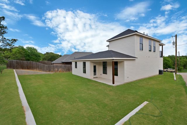 2925 River Ridge Court, Granbury, TX 76048