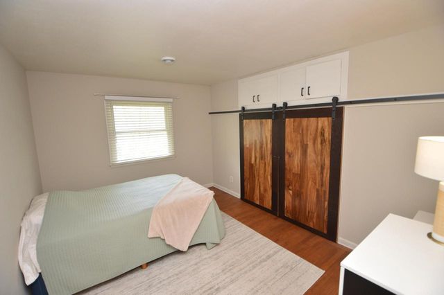 2132 Rambling Rose ROAD, Waukesha, WI 53186