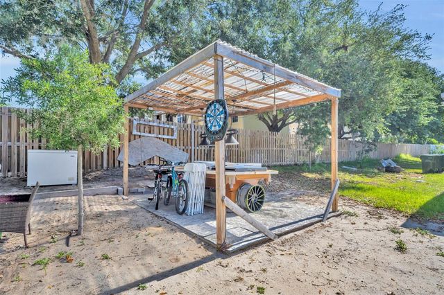 1045 BRADFORD RIDGE DRIVE, Leesburg, FL 34748