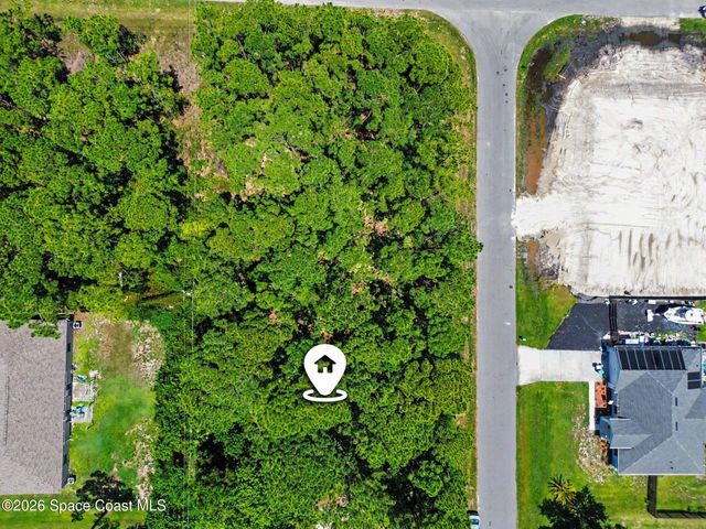 1681 Desco Street SE, Palm Bay, FL 32909