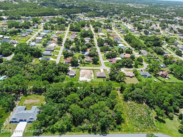 1681 Desco Street SE, Palm Bay, FL 32909