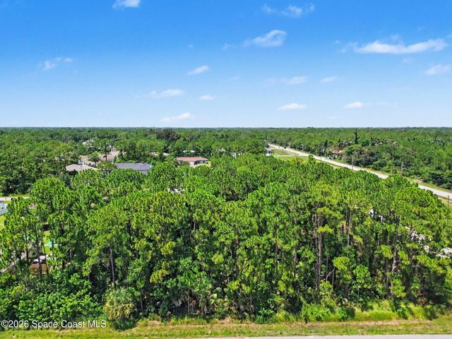 1681 Desco Street SE, Palm Bay, FL 32909