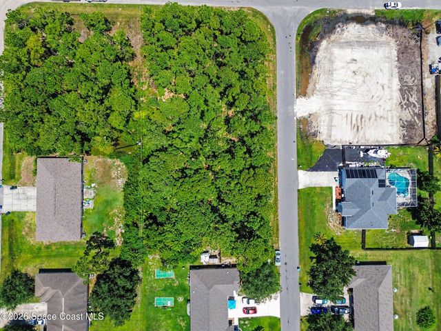 1681 Desco Street SE, Palm Bay, FL 32909