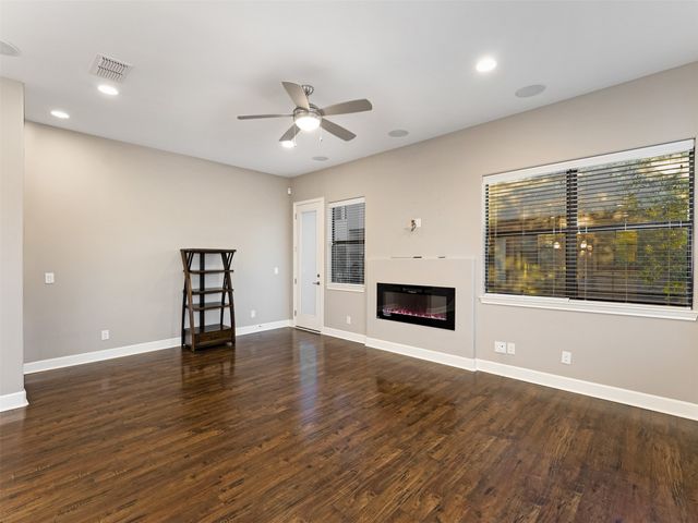 1801 Annex Avenue 501, Dallas, TX 75204