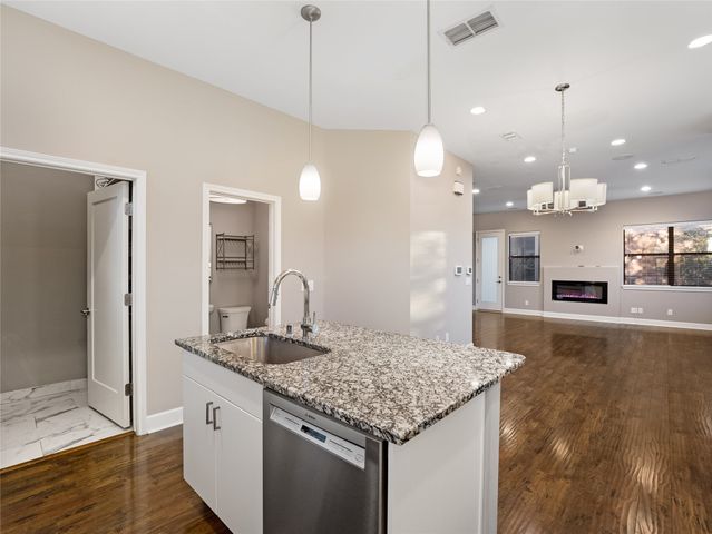 1801 Annex Avenue 501, Dallas, TX 75204