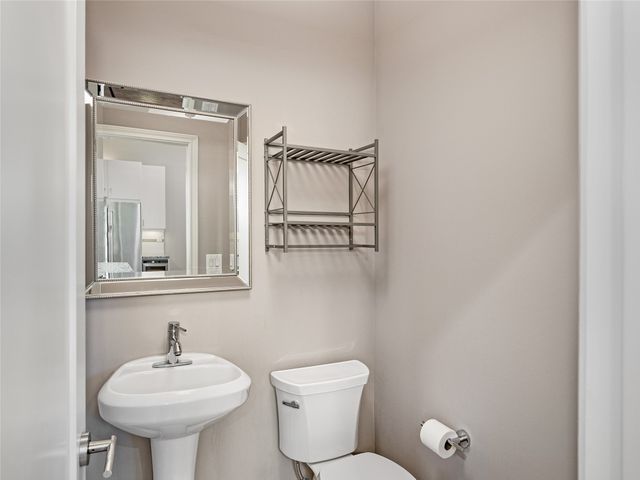 1801 Annex Avenue 501, Dallas, TX 75204