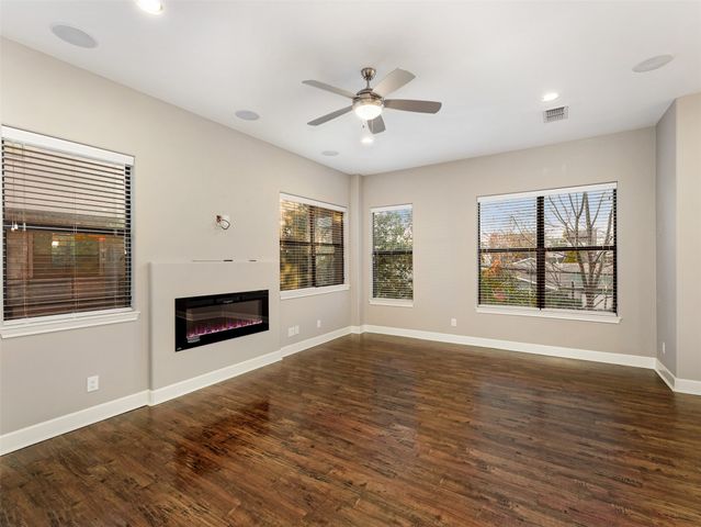 1801 Annex Avenue 501, Dallas, TX 75204