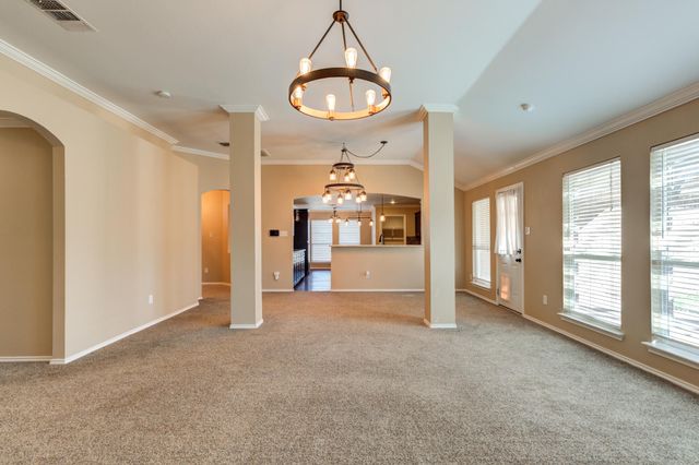 4901 Grinnell Street, Lubbock, TX 79416