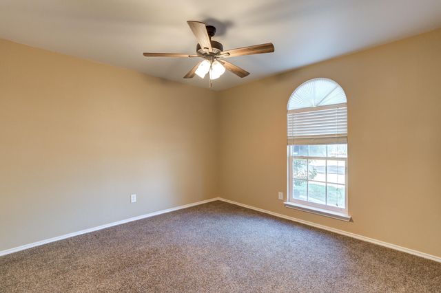 4901 Grinnell Street, Lubbock, TX 79416