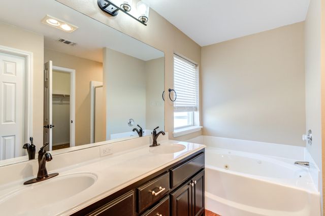 4901 Grinnell Street, Lubbock, TX 79416