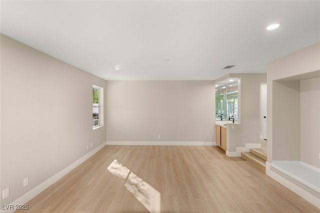 2104 Inverness Drive, Henderson, NV 89074