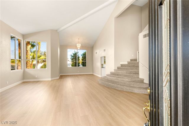 2104 Inverness Drive, Henderson, NV 89074