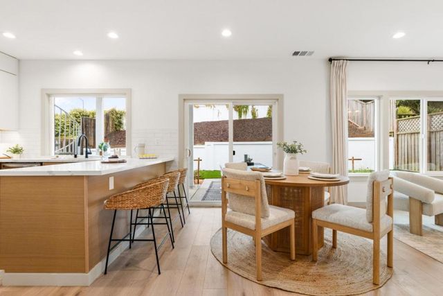 26 Driftwood Court, Pacifica, CA 94044