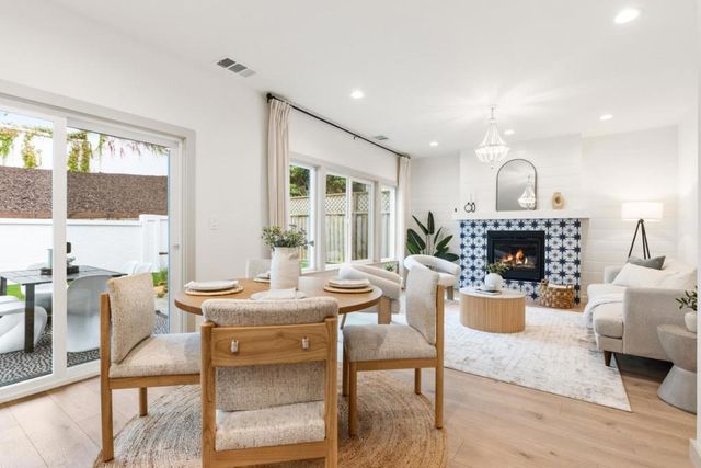 26 Driftwood Court, Pacifica, CA 94044