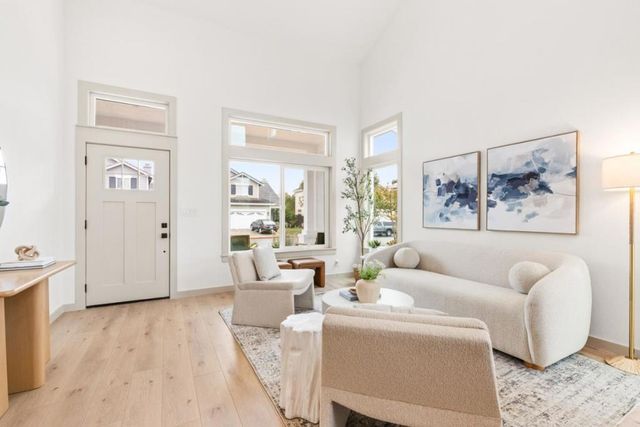 26 Driftwood Court, Pacifica, CA 94044