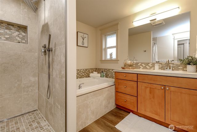 15026 106th Street E, Puyallup, WA 98374