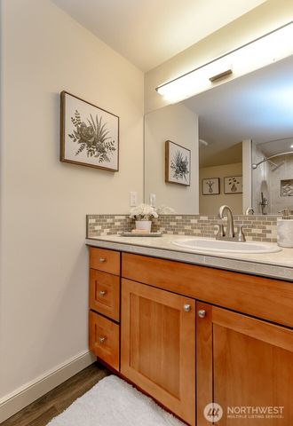 15026 106th Street E, Puyallup, WA 98374