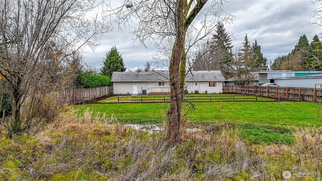 15026 106th Street E, Puyallup, WA 98374