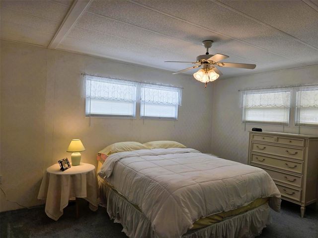 3225 SWEET GUM TERRACE, Sarasota, FL 34237