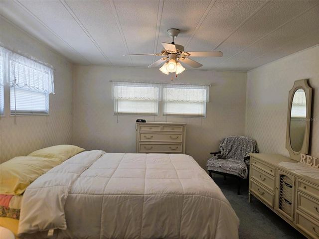 3225 SWEET GUM TERRACE, Sarasota, FL 34237